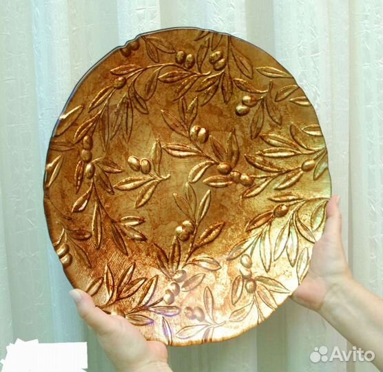 Ваза.фруктовница.Чехия.рельефная 40 см