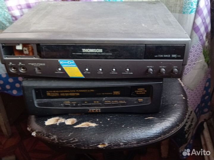 Видеомагнитофон