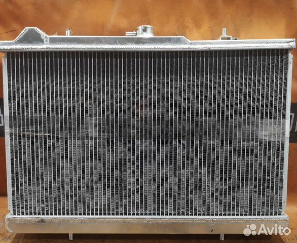 Радиатор двс Nissan skyline r32-34 rb20