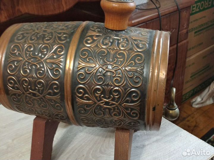 Бочонок для вина