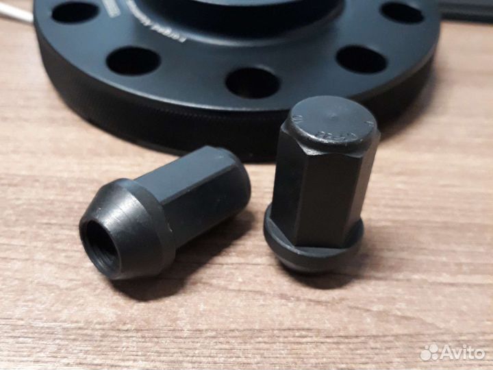 Черные гайки италия цинк высокие