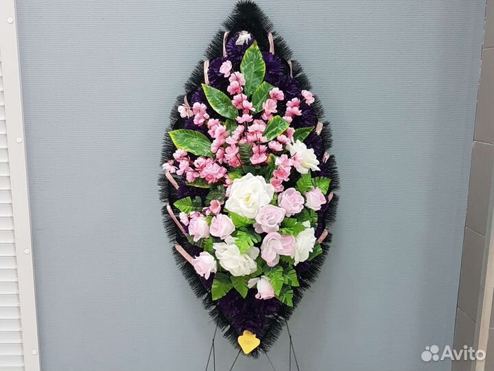Венок ритуальный с надписью на похороны