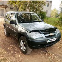 Chevrolet Niva 1.7 MT, 2011, 135 000 км, с пробегом, цена 450 000 руб.