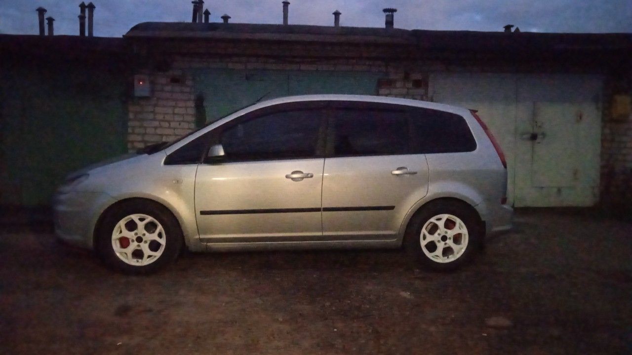 Ford C-MAX: фото владельца