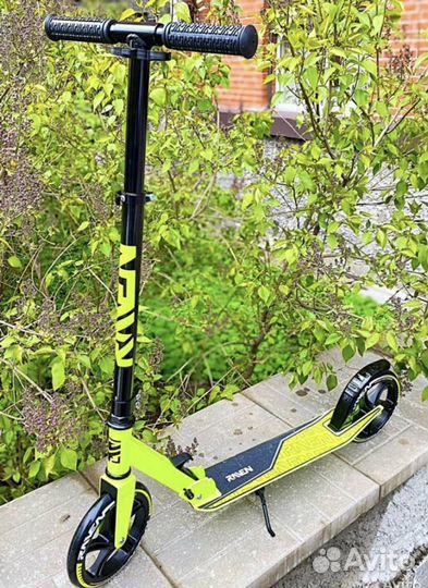 Самокат складной.Самокат новый