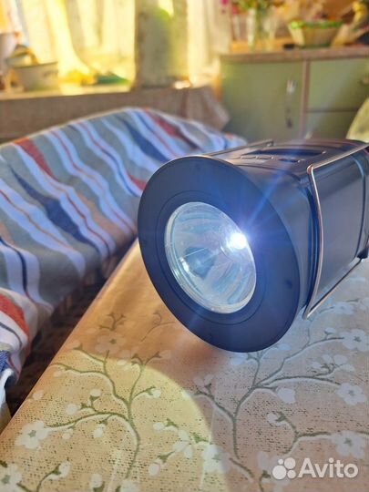 Фонарь многофункциональный