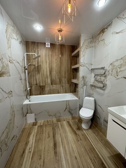 2-к. квартира, 57,5 м², 6/7 эт.