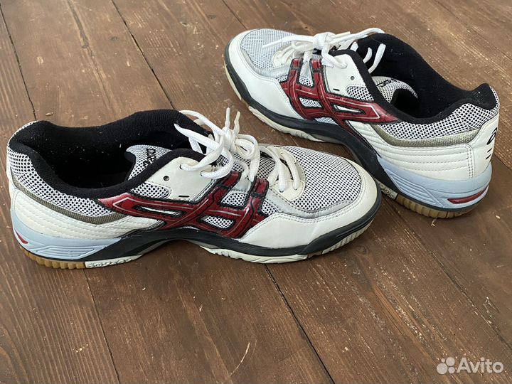 Кроссовки asics gel kahana