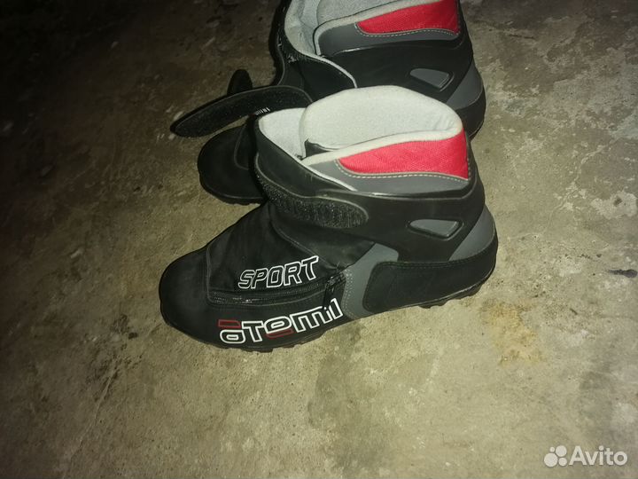 Лыжные ботинки atemi