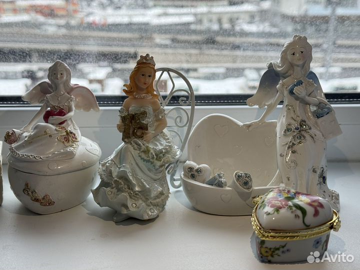 Фарфоровые статуэтки