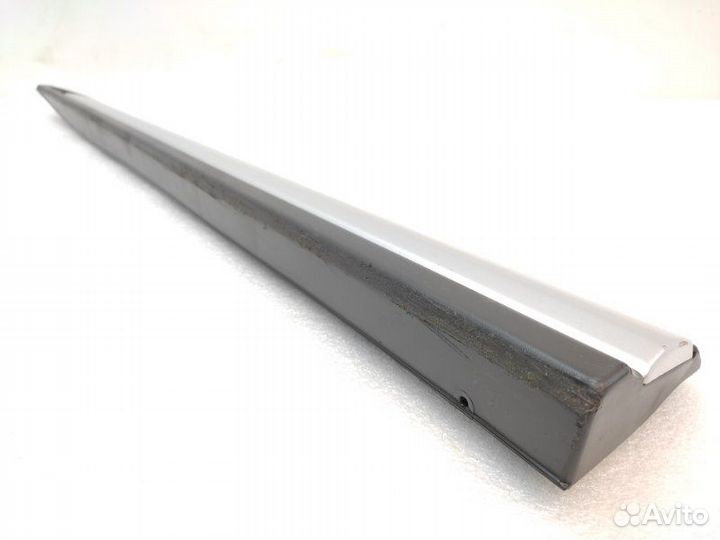 Накладка двери передняя левая Mitsubishi Outlander