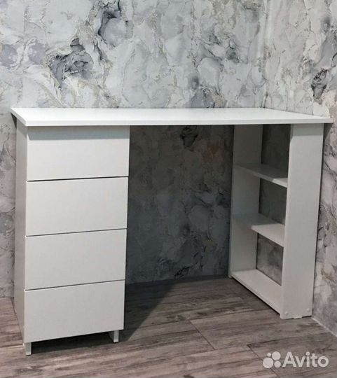 Новый Письменный стол