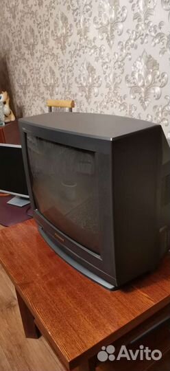 Телевизор panasonic