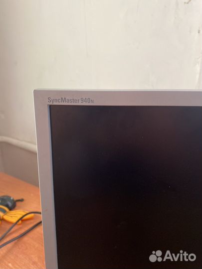 Монитор Samsung 19