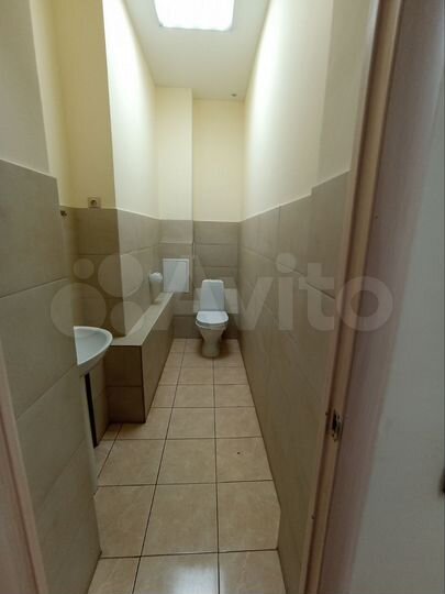 Салон, магазин, шоу-рум, офис, 83 м²