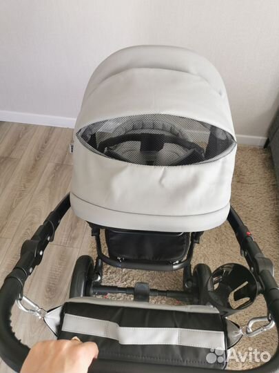 Коляска Riko Sigma 2 в 1 серого цвета б/у