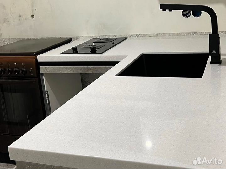 Столешница для кухни Staron Mosaic 320х60