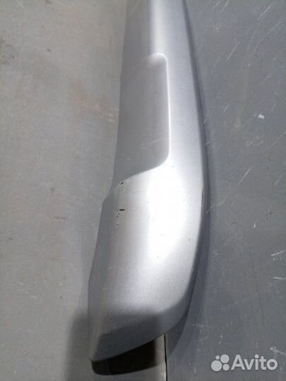 Накладка переднего бампера Toyota Rav4 5