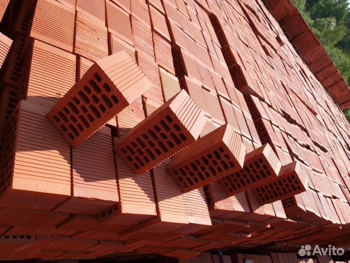 Кирпич пустотелый