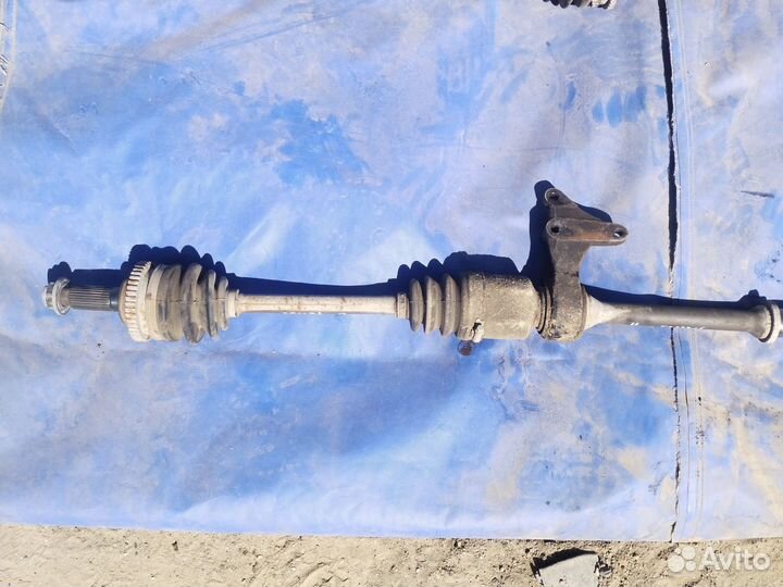 Привод правый Киа спектра