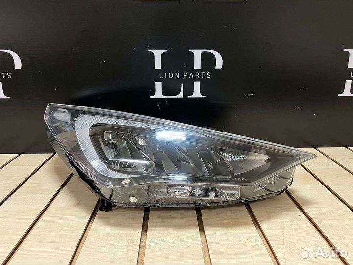 Фара правая Hyundai Solaris 2 рестайлинг диод
