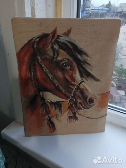 Картина-вышивка