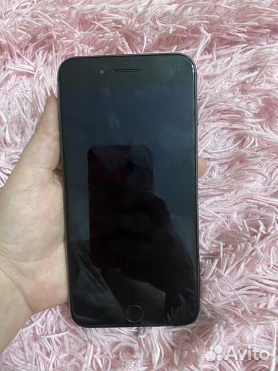 Телефон iPhone 8 plus