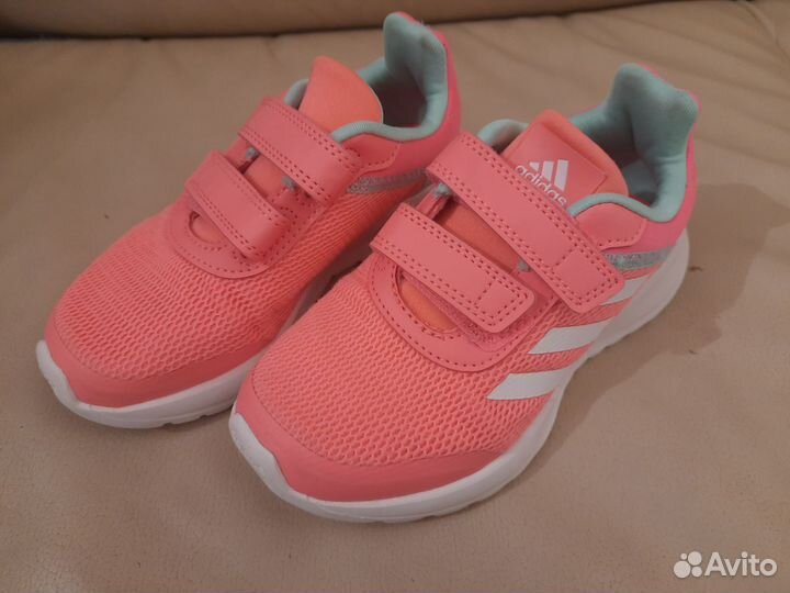 Кроссовки adidas