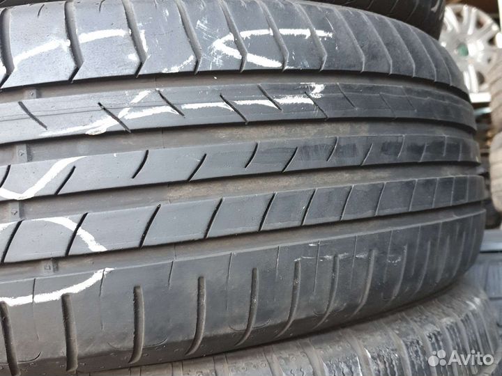 Esa-Tecar Spirit 5 HP 205/60 R16 92V