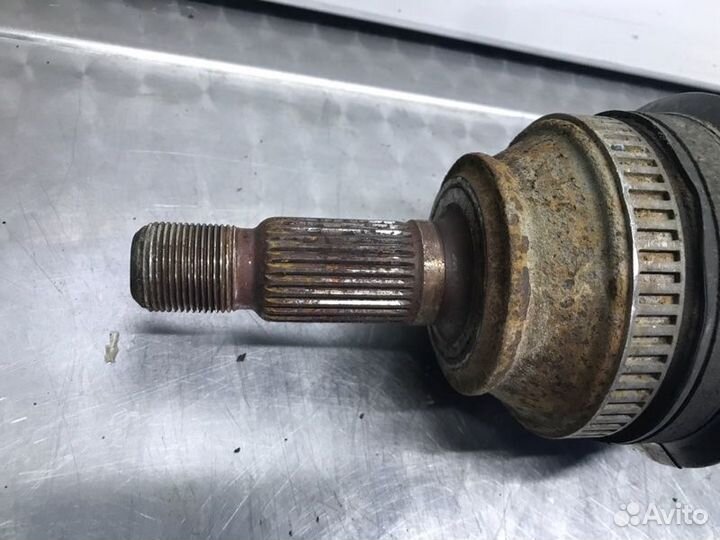 Привод задний левый Land Rover Freelander L314