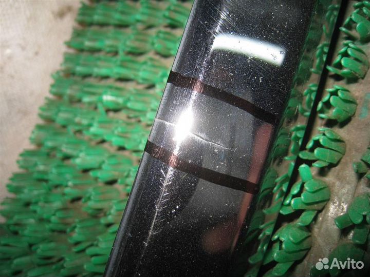 Молдинг решетки радиатора Subaru Legacy/ Outback