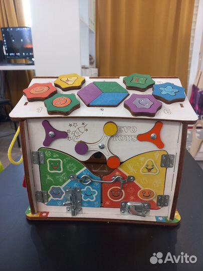 Бизиборд бизидом