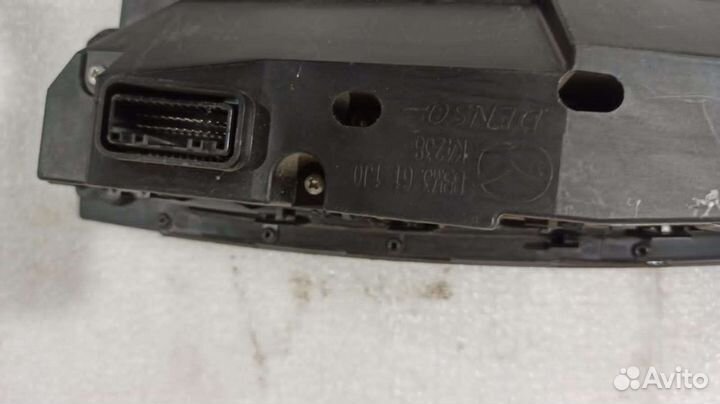 Дисплей информационный Mazda 3 BL