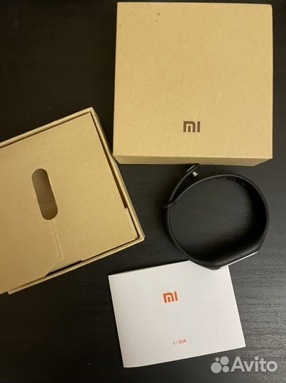Смарт-браслет Xiaomi Mi Band