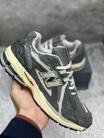New balance 1906