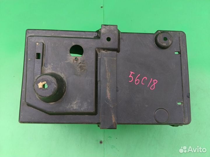 Кожух аккумулятора для Ford Focus 2 2005-2011