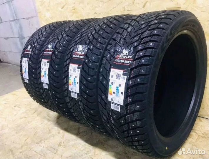 Arivo Ice Claw ARW7 245/45 R18 100T
