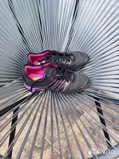 Кроссовки для спорта Adidas