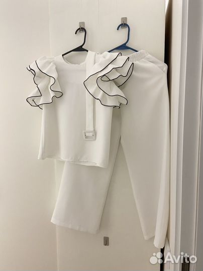 Костюм нарядный праздничный для девочки 146-152