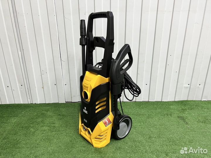 Мойка высокого давления 135 бар Denzel