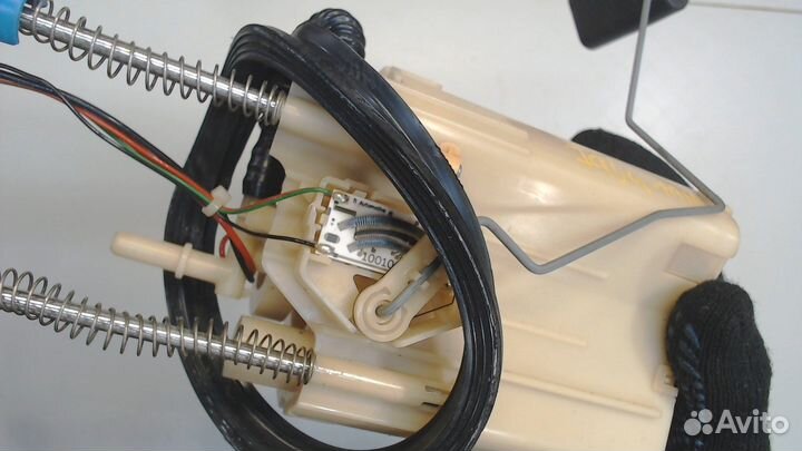 Насос топливный электрический Volkswagen Tiguan, 2