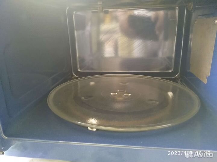 Микроволновая печь Samsung с грилем