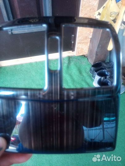 Накладка заднего диффузора подлокотника