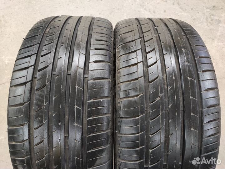 Churchill RCB009 235/45 R17 97W