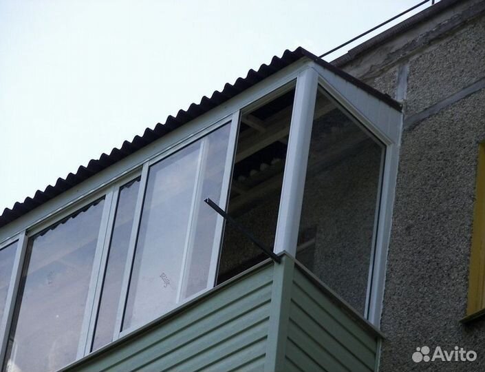 Крыша из профнастила для балконов