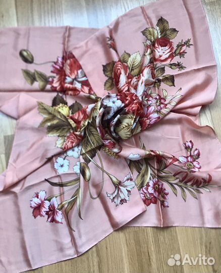 Платки, палантин, парео