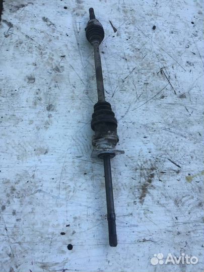 Привод передний левый