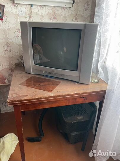 Отдам мебель самовывоз