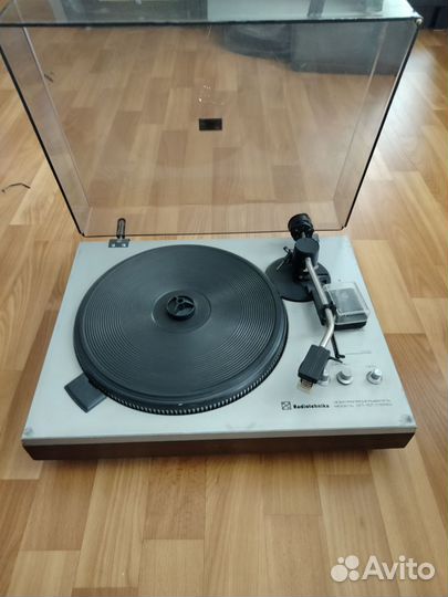 Проигрыватель винила