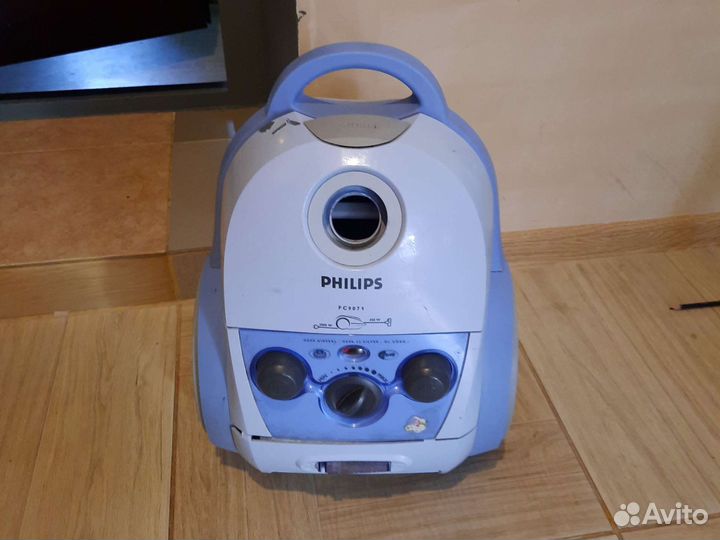 Пылесос Philips FC9071 на запчасти